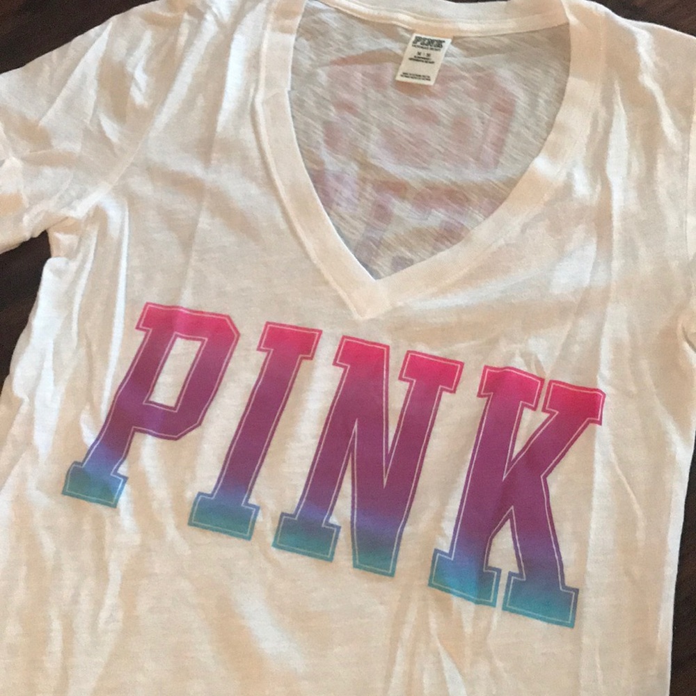 *RARE* Medium #PINKHASARRIVED White Vneck